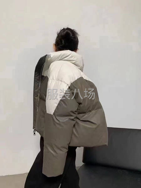 【女装】 拼色皮衣羽绒服 整款 达标绒 好货价格小高-第1张图片