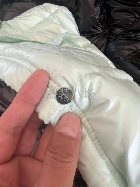 【男女裝】 蒙口羽絨服 整款 90絨高品質-第3張圖片