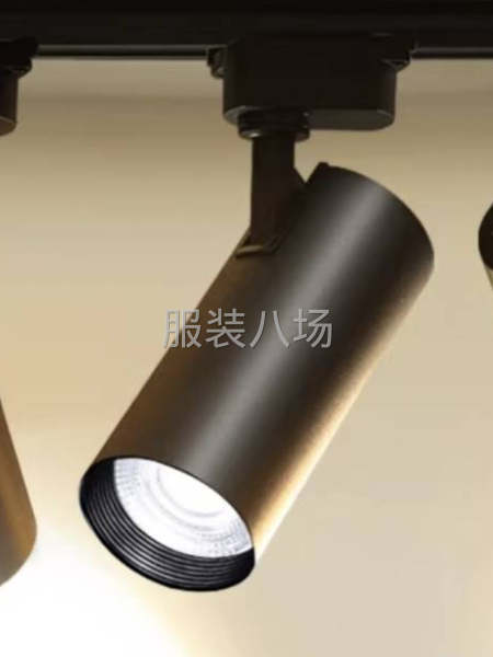 射燈轉讓，服裝展廳專賣店射燈，品質好-第1張圖片