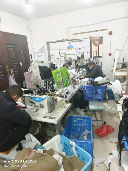 招临时工车位两到三名，最好有住的地方-第1张图片
