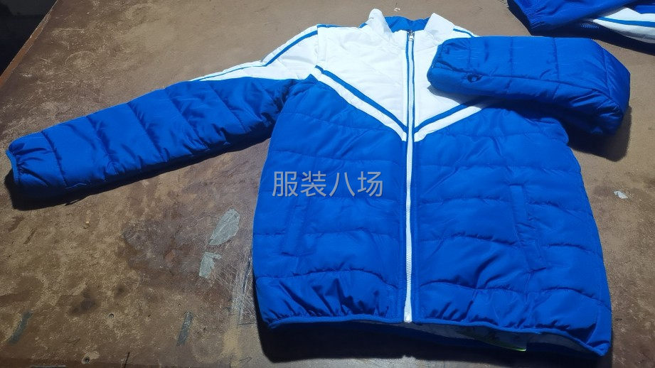常年校服外发，款式简单-第2张图片