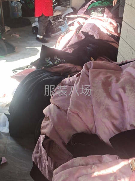 承接主做女装毛呢，裤子，小棉衣，小衫牛仔，衬衫-第1张图片
