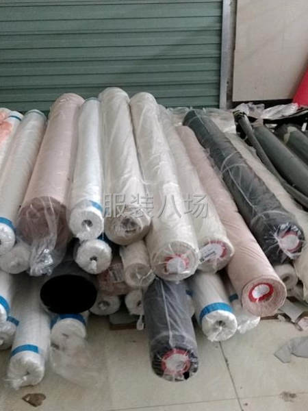 本厂还要招5对夫妻够了，市场羽绒服-第4张图片