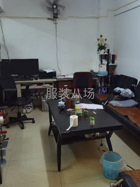 1承接来料加工或包工包料
本厂长年生产女装针织、卫-第8张图片