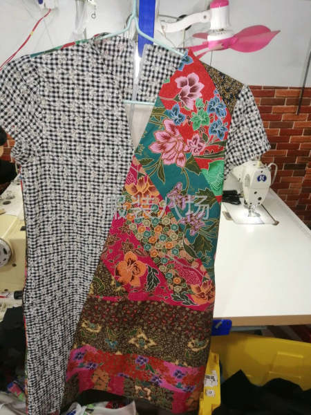 連衣裙，款式簡(jiǎn)單，平車一名，4線一名-第1張圖片