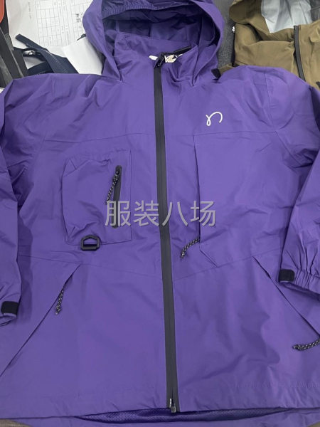 承接棉衣夹克冲锋衣羽绒服订单-第2张图片