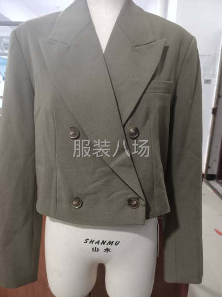承接各种服装精品，半精品。加工-第2张图片