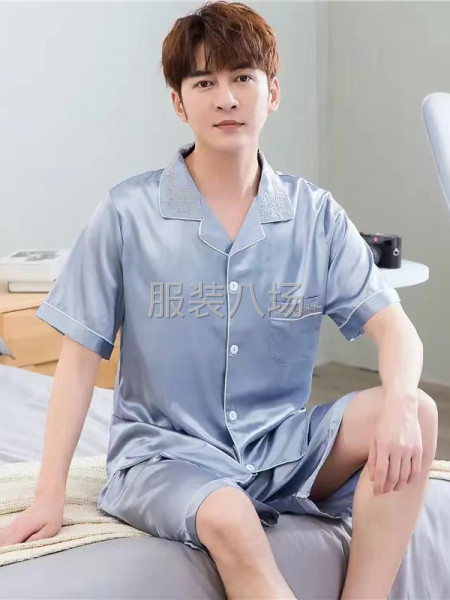 厂里同步拷边机比较多-第3张图片