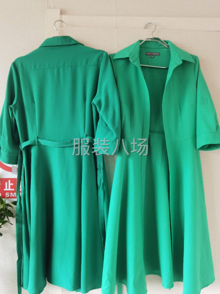 厂里同步拷边机比较多-第1张图片