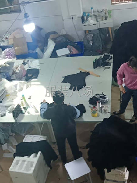 整件车位10名，生产内单卫衣系列，量大，单价高，出粮准时-第2张图片