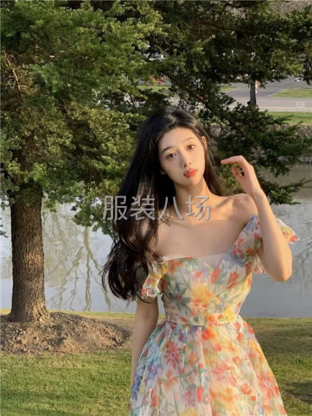 寻找长期客户，连衣裙，风衣，西装外套-第5张图片