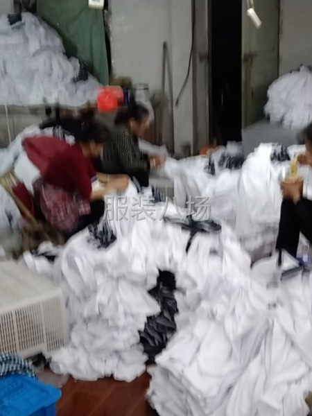 本加工厂专业加工针织卫衣，卫裤。 棒球服，各种男女套装。-第3张图片