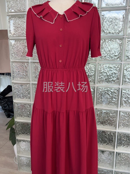 招车位常年做衬衫连衣裙等小件为主-第2张图片