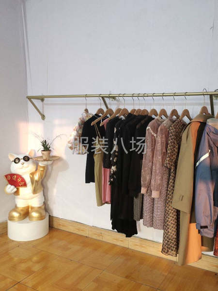 本厂承接各种服装服饰 可从头做到尾-第1张图片