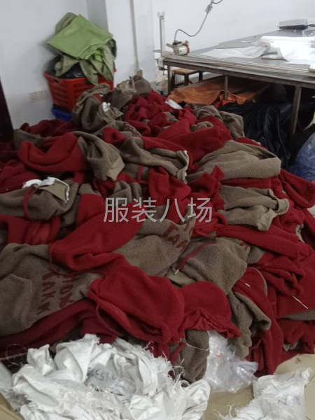 本廠專業女士時裝招車位-第1張圖片