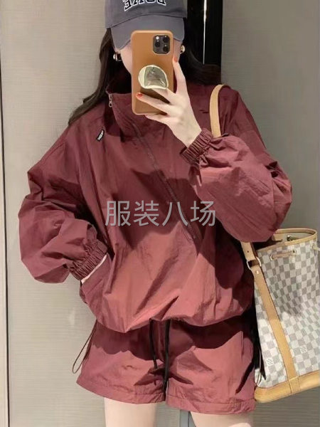 防晒衣套装。款式不常换版。工钱略高于市场-第3张图片