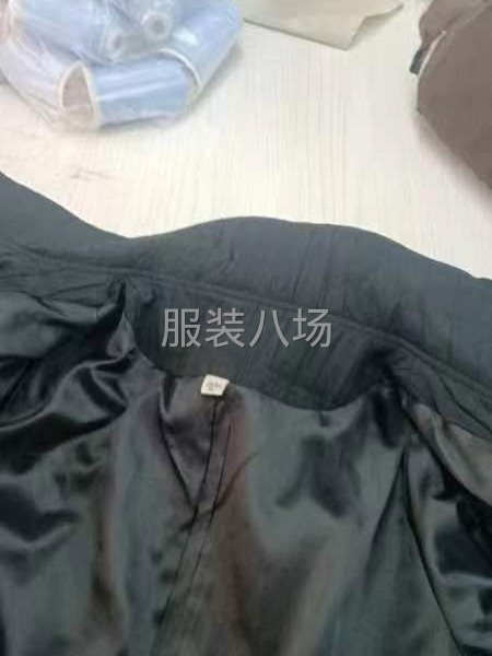 招聘风衣车工.活简单量大-第4张图片