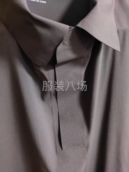 承接整件沖鋒衣戶(hù)外運(yùn)動(dòng)服壓膠，硬殼軟殼都可以，高品質(zhì)加工-第2張圖片