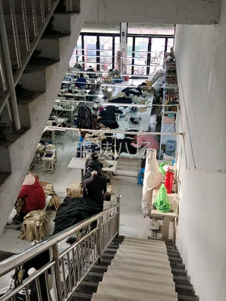 承接裁剪，开袋，锁眼，套结大烫整理。验货.包装-第1张图片