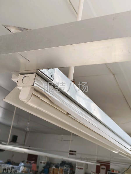 有需要缝纫流水线桥架的老板可以联系我 包过安检-第1张图片