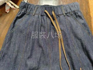 undefined - 包吃包住，全年有活。不压工资专业做女裤，半身裙车工 - 图4