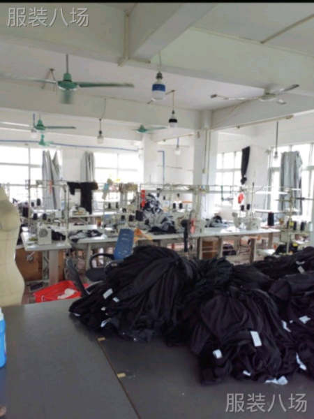 洪湖市宇雨制衣厂承接各类服装加工-第1张图片