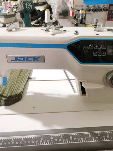 二手缝纫机新款杰克电脑平缝机杰克电脑锁边机-第7张图片
