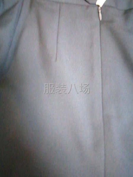制服一步裙外发-第2张图片