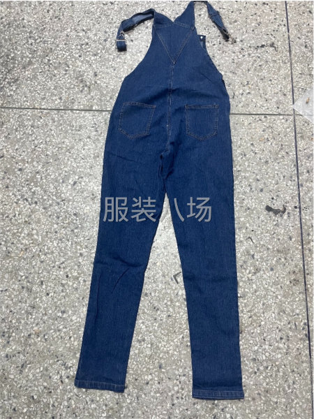 兩個(gè)牛仔背帶褲要外發(fā)，需要工廠有包工包料的能力，能夠應(yīng)對(duì)各-第4張圖片