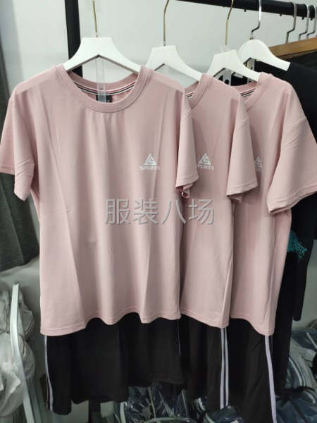 服装源头厂家实体批发-第9张图片