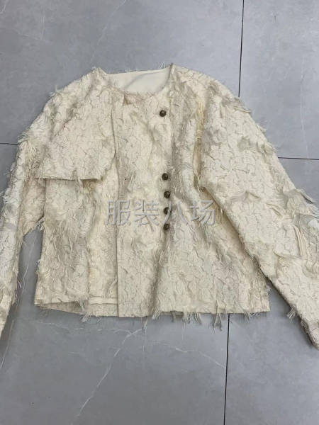 承接各类半精品女装加工-第1张图片
