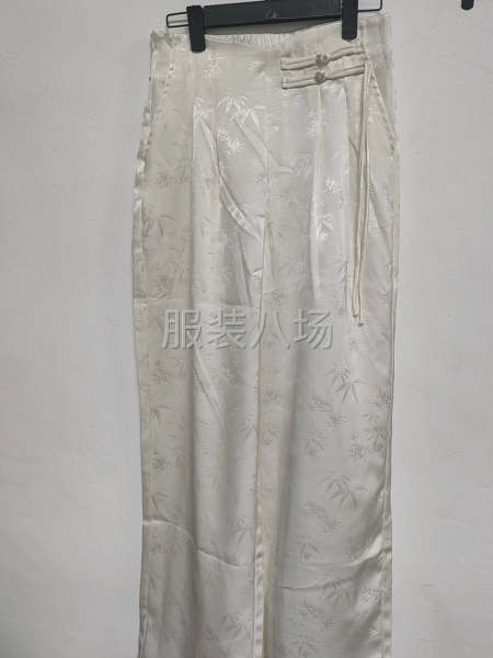 500件女装/裤子外发-第2张图片