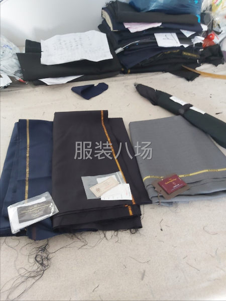 定制加工男女套装西裤马甲等-第3张图片