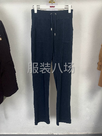橘滋休闲套装-第4张图片