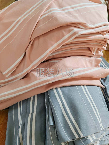 订做各种夹克，棒球服，校服，罗纹（围子）-第2张图片