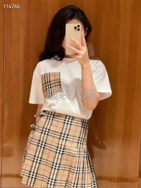 批发圆领短袖T恤衫男女同款潮牌-第7张图片