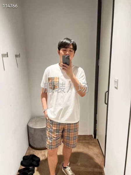 批发圆领短袖T恤衫男女同款潮牌-第6张图片