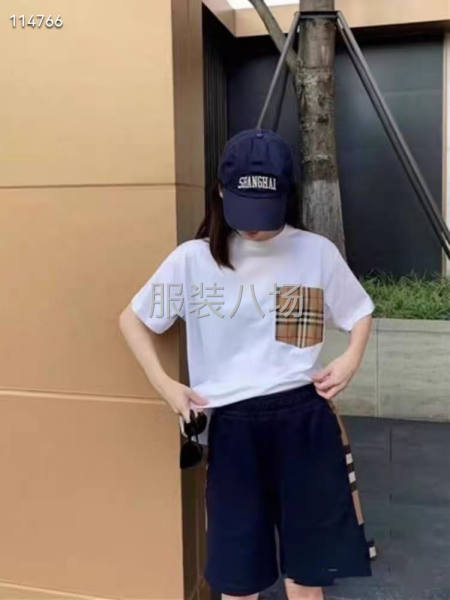 批发圆领短袖T恤衫男女同款潮牌-第4张图片