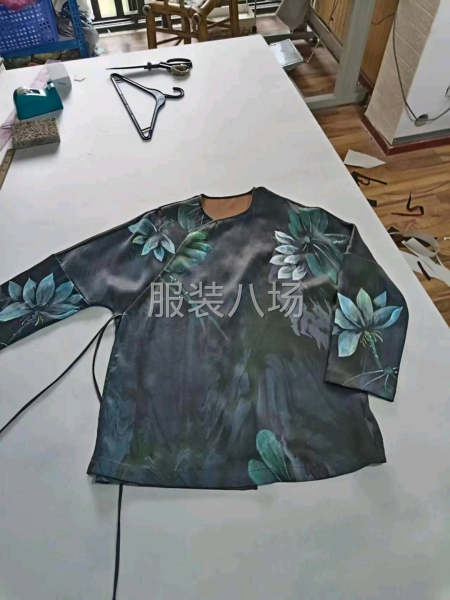 承接定制服装-第3张图片