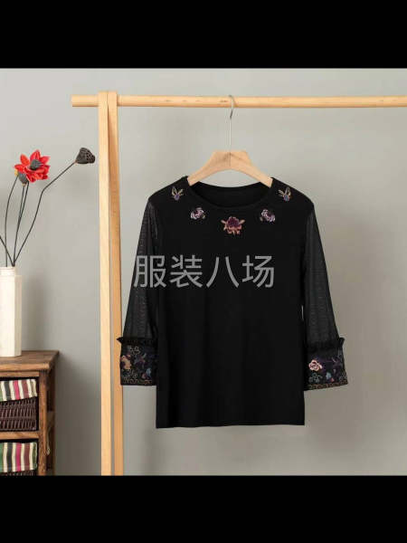 款式簡單的女式打底衫。馬甲，漢服-第2張圖片