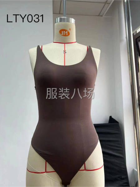 瑜伽健身服，单款1000，每月稳定10000多-第2张图片