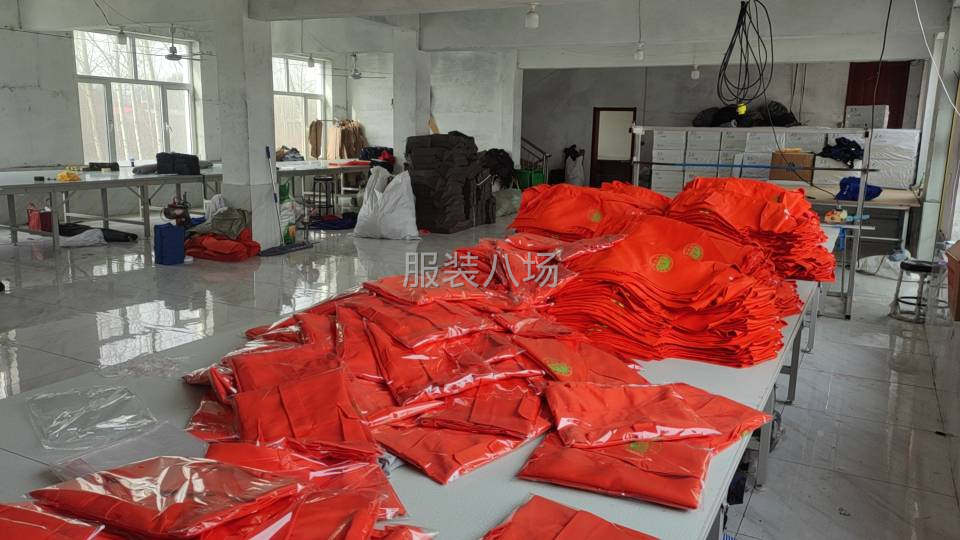 服装厂常年接工服校服活动装男女裤马甲围裙polo衫订单-第2张图片