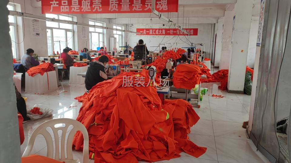 服装厂常年接工服校服活动装男女裤马甲围裙polo衫订单-第1张图片