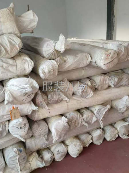 大量收库存布料。价钱美丽，中介重酬-第2张图片