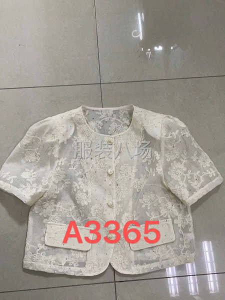 市场爆款小衫持续中，反单快，量大，另招半精品网店货车位四名-第3张图片