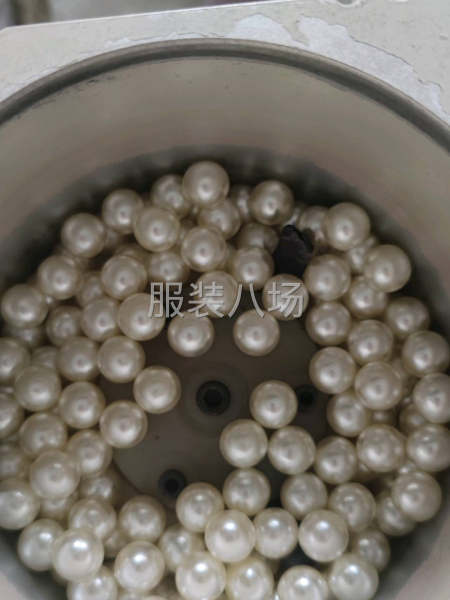 承接订泡珠订扣子-第2张图片