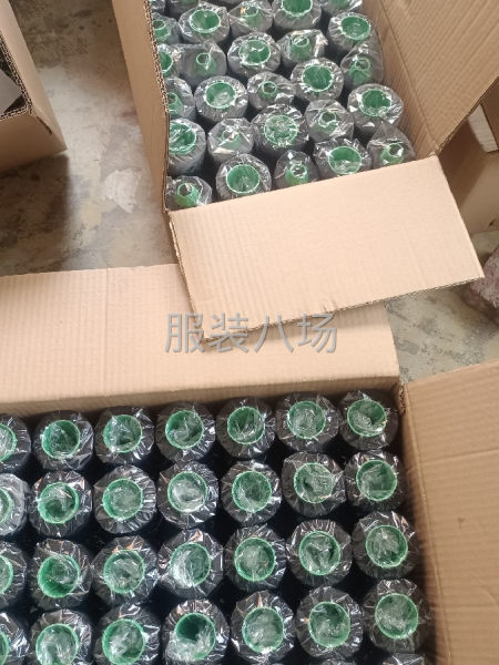 402黑白缝纫线针织线挎边码边平车手工制衣纺织家纺工业缝纫-第4张图片