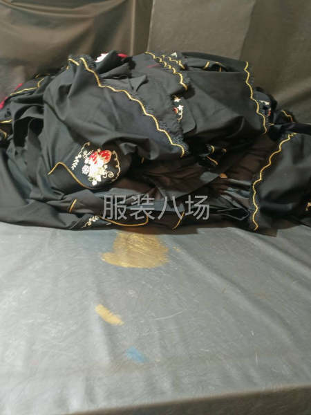 纯手工钉扣、钉珠、旗袍裙盘扣、双面呢手工制作-第1张图片