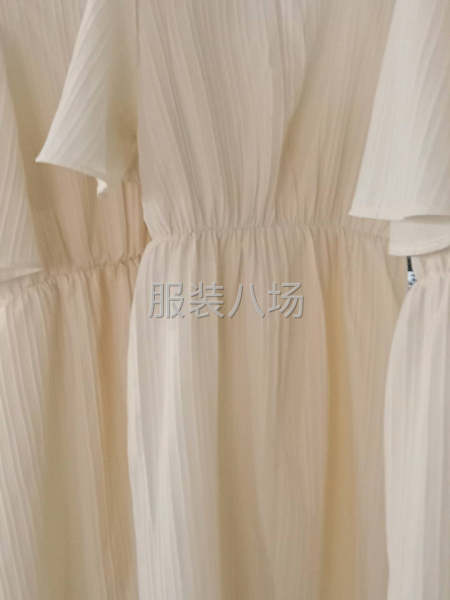 希音大碼女裝，款式簡(jiǎn)單，小單快返，有適應(yīng)的夫妻檔，小作坊聯(lián)系-第2張圖片