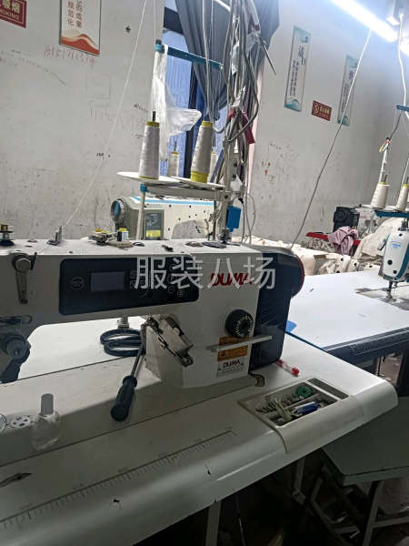 招长期熟练缝纫工三名，拷边平车都需要-第1张图片